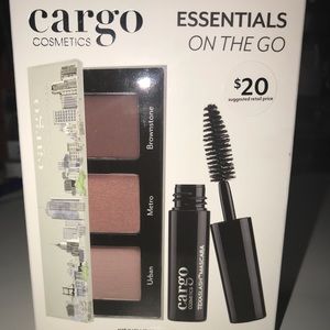 CARGO ON THE GO ESSENTIALS